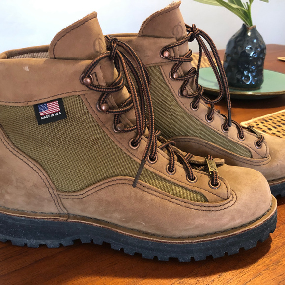 danner light ii brown